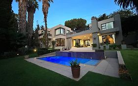 112 On Kloof Villa